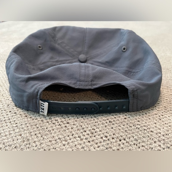 Yeti SnapBack Adjustable Hat‎ - Picture 4 of 5